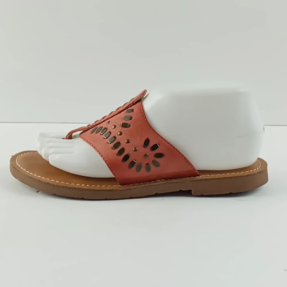 Bare Traps Thong Sandals - Picture 4 of 8